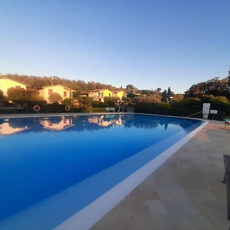 Апартаменты Residenza Palmira Bardolino Calmasino Экстерьер фото