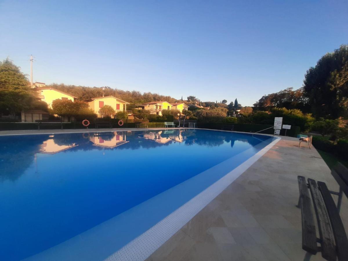 Апартаменты Residenza Palmira Bardolino Calmasino Экстерьер фото